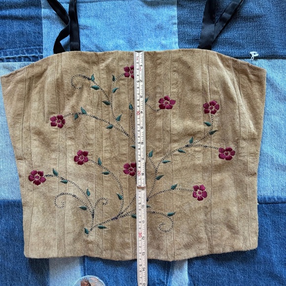 wrangler suede embroidered floral corset tank top - Picture 10 of 11